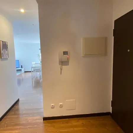Rooms In Faro Close To Airport Exterior photo