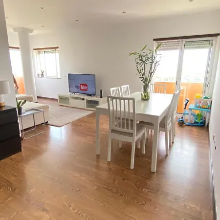 Rooms In Faro Close To Airport Exterior photo