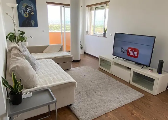 Rooms In Faro Close To Airport